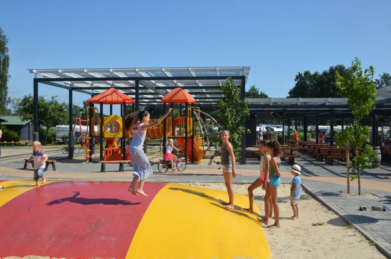 Lodge 4 Personen Camping De Molenhof Reutum Exteriör bild