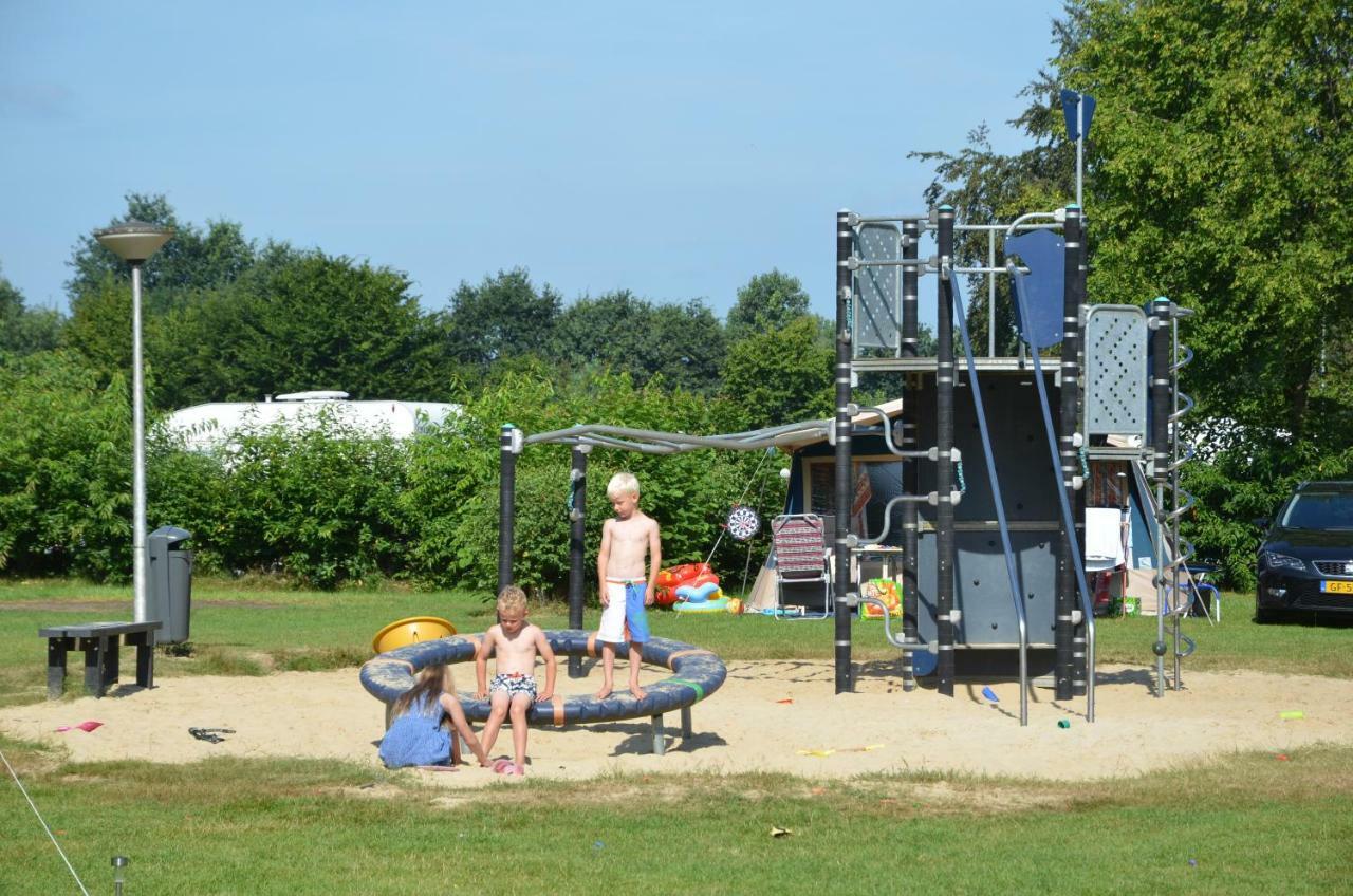 Lodge 4 Personen Camping De Molenhof Reutum Exteriör bild